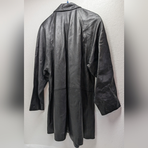 Vintage women's Hungarian Leather Jacket - Picture 8 of 10